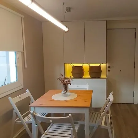 Loft Con Terraza En El Centro De Vutco 07320 * Santiago de Compostela