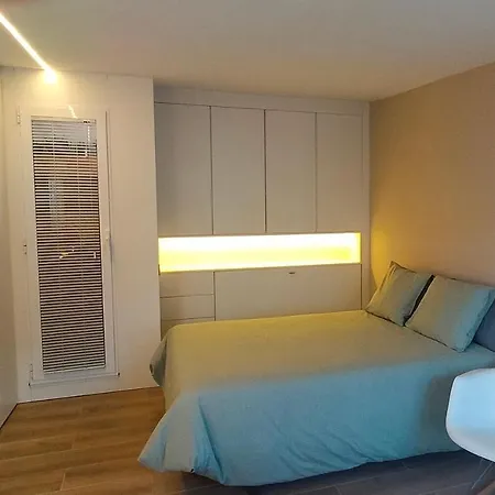 Loft Con Terraza En El Centro De Vutco 07320 *