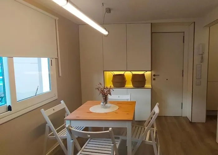 Loft Con Terraza En El Centro De Vutco 07320 * Santiago de Compostela