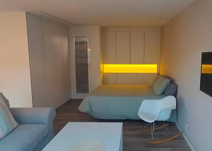 Loft Con Terraza En El Centro De Vutco 07320 *